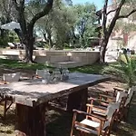 Gardens וילה