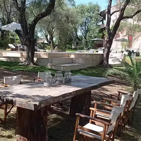 Gardens Villa